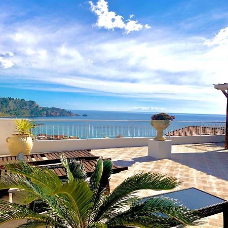 דירות Panoramic Taormina Bay View מראה חיצוני תמונה
