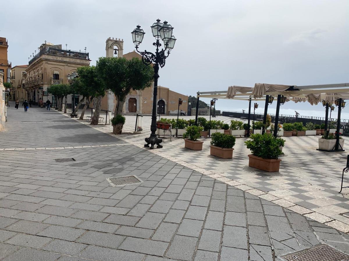 דירות Panoramic Taormina Bay View מראה חיצוני תמונה